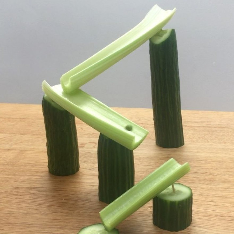 loat anh hai huoc tu nhung do vat hang ngay