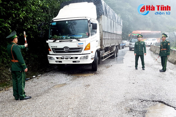 video sat lo dat da quoc lo 8a ach tac tu trua 23 2