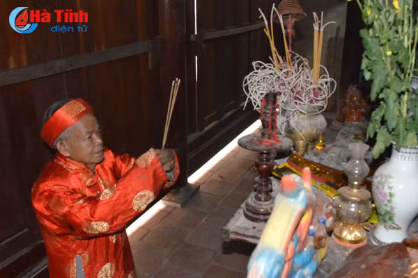 bat mi viec luu giu bau vat vua ham nghi cua cac co dao ha tinh