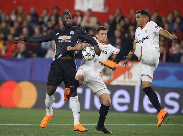 xem lai nhung pha cuu thua ngoan muc cua de gea truoc sevilla