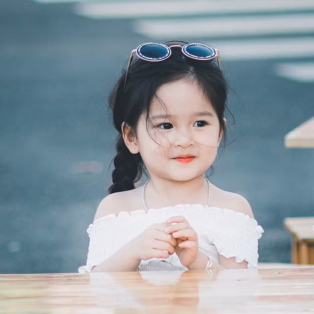 mua xuan am ap cua hai me con xinh dep dang yeu