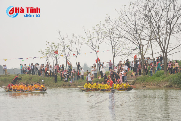 soi noi le hoi dua thuyen truyen thong phuong trung luong