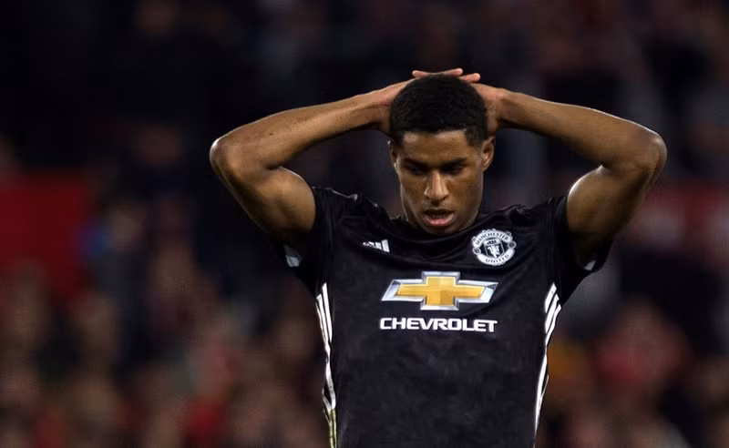 xem lai nhung pha cuu thua ngoan muc cua de gea truoc sevilla