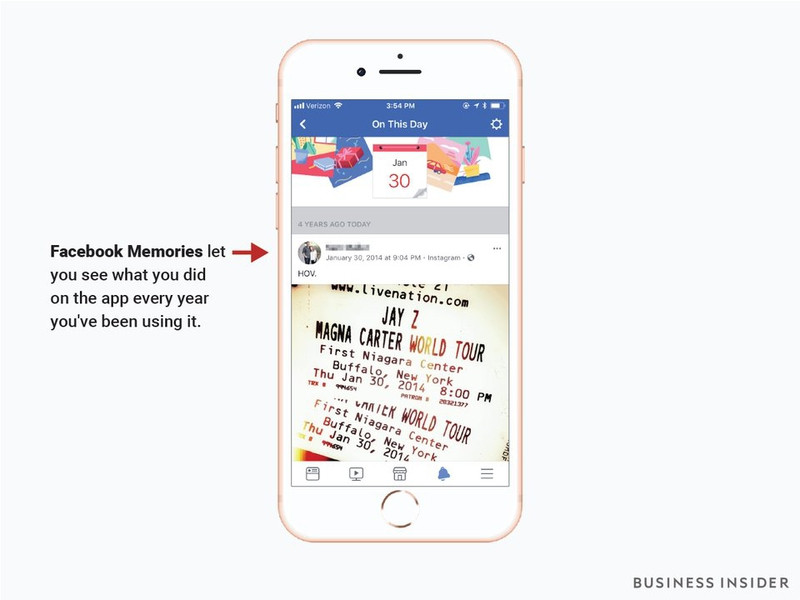 Tiện ích gợi lại ky ức như "On this day" được Facebook tung ra để lôi kéo người sử dụng dùng thường xuyên hơn. mang xa hoi instagram facebook twitter da gay nghien ban bang chieu tro gi
