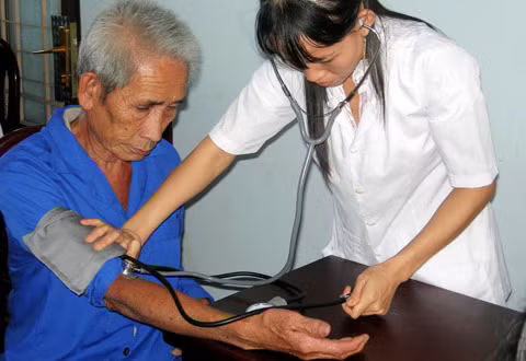 phong ngua dot quy nao khi troi lanh gia