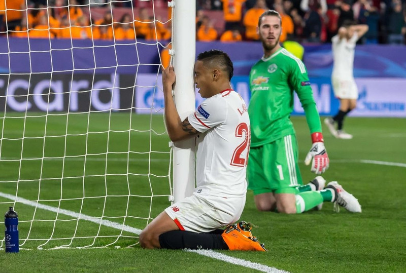 xem lai nhung pha cuu thua ngoan muc cua de gea truoc sevilla