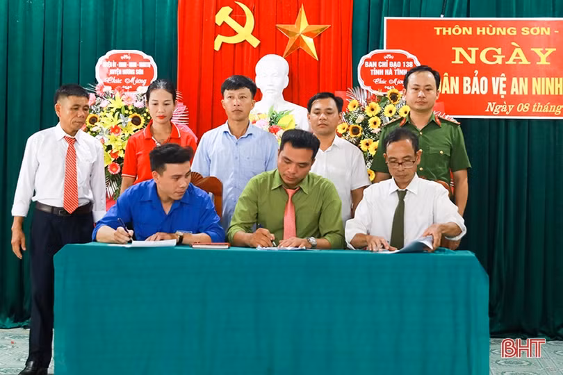 Hương Sơn tổ chức điểm “Ngày hội toàn dân bảo vệ an ninh Tổ quốc”