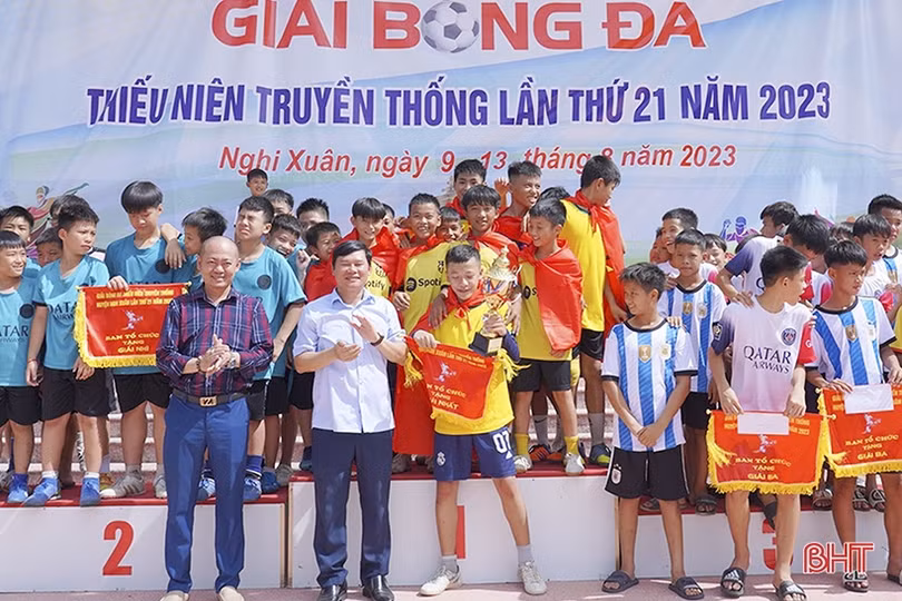 Cổ Đạm vô địch Giải Bóng đá thiếu niên huyện Nghi Xuân