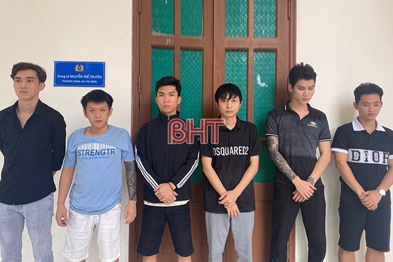 Làm giả tài liệu, 6 đối tượng bị khởi tố