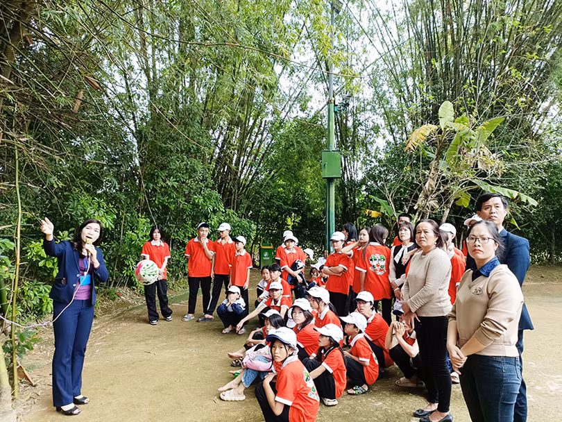 Mang yêu thương đến trẻ em Làng SOS Hà Tĩnh