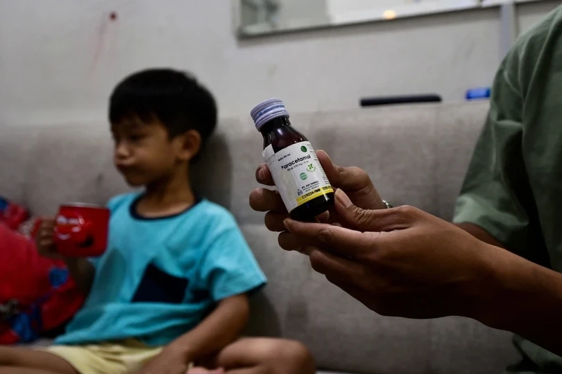 Tòa án Indonesia công bố hồ sơ vụ siro ho nhiễm độc làm 200 trẻ em tử vong