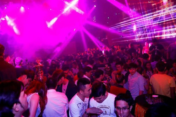 Chính phủ chỉ đạo sửa đổi quy định giấy phép kinh doanh karaoke, vũ trường