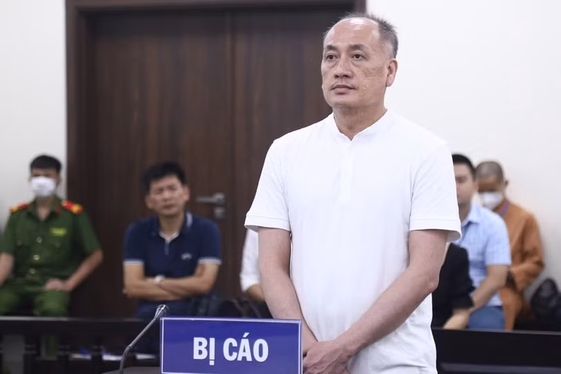 Cựu giám đốc Bệnh viện Thủ Đức dùng hơn 100 tỷ đồng tham ô để “chạy án”