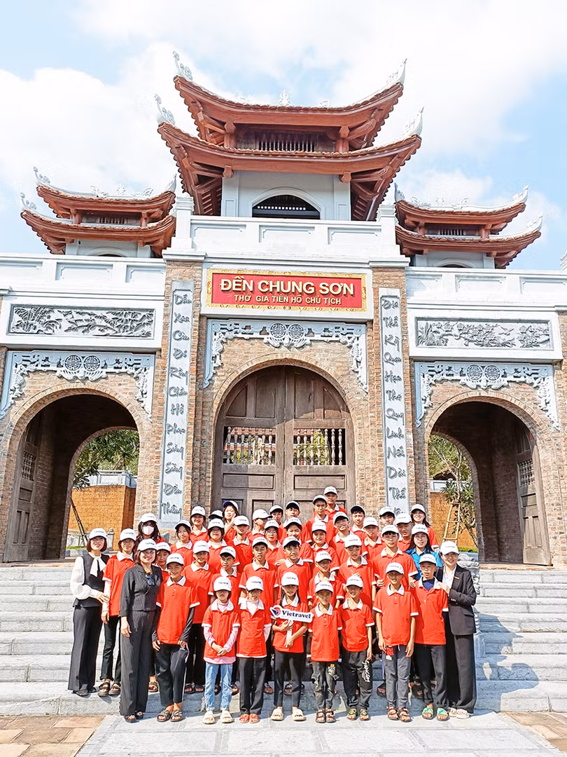 Mang yêu thương đến trẻ em Làng SOS Hà Tĩnh