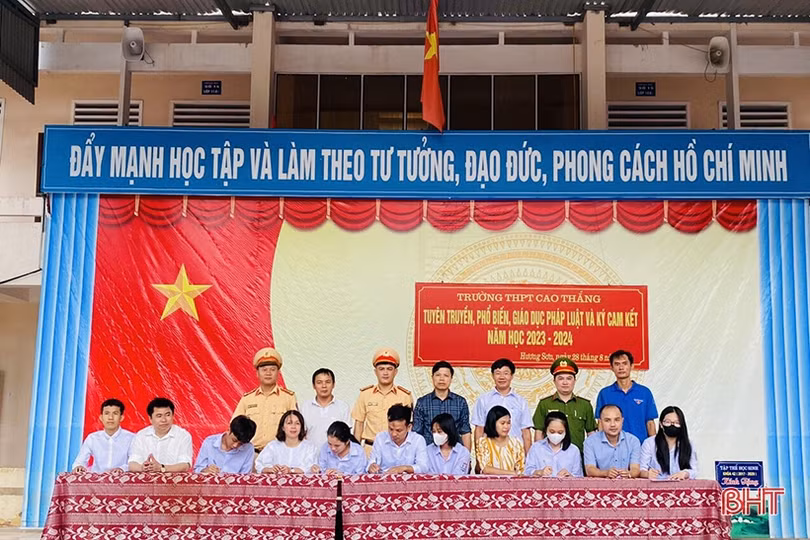 Trường học ở Hà Tĩnh xây dựng môi trường không khói thuốc