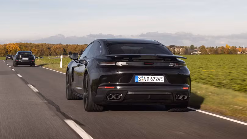 Porsche Panamera 2024 ra mắt