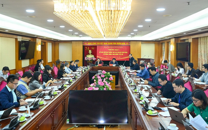 Quang cảnh buổi thông báo kết quả Cuộc họp Thường trực Ban Chỉ đạo Trung ương về phòng, chống tham nhũng, tiêu cực. Cho ý kiến về kết quả chỉ đạo xử lý một số vụ án đặc biệt nghiêm trọng
