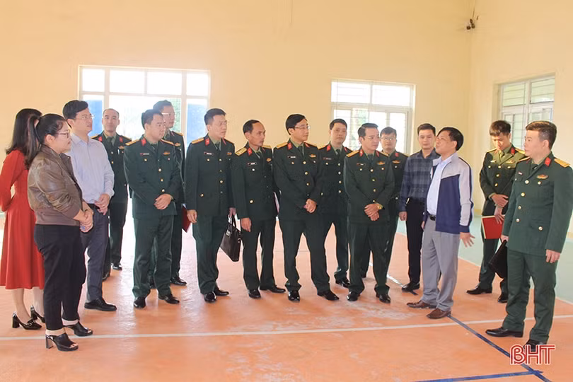 Khảo sát tổ chức phiên tòa giả định tội danh Trốn tránh nghĩa vụ quân sự”