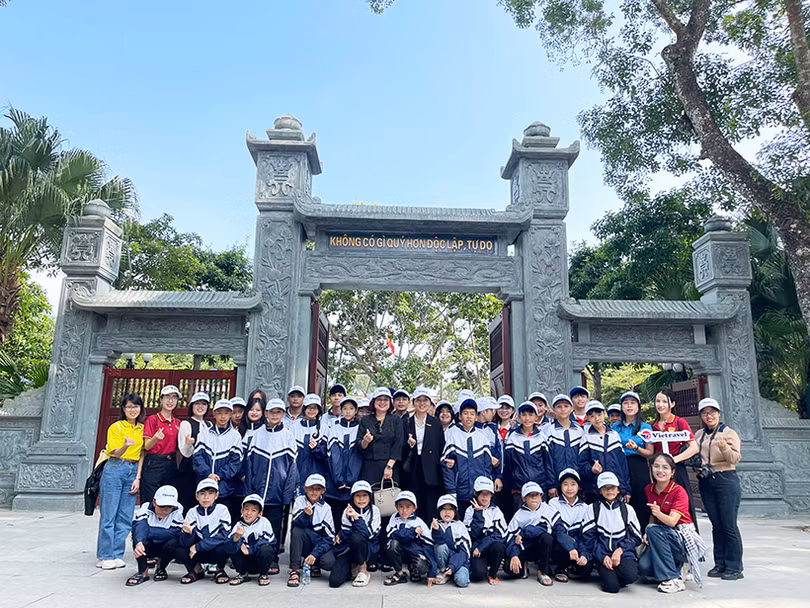 Mang yêu thương đến trẻ em Làng SOS Hà Tĩnh