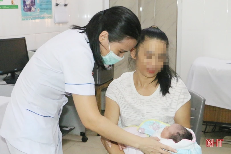 Cẩn trọng với các dấu hiệu ung thư cổ tử cung