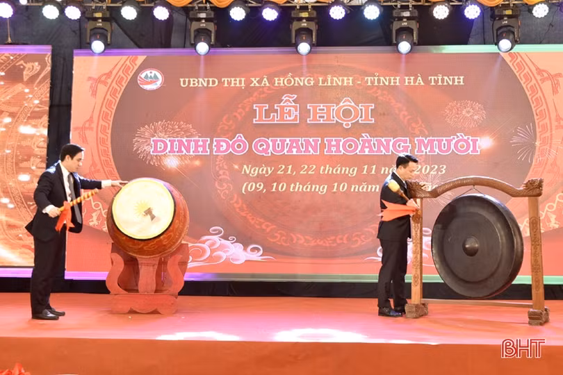 Khai mạc lễ hội đền Cả - Dinh đô Quan Hoàng Mười