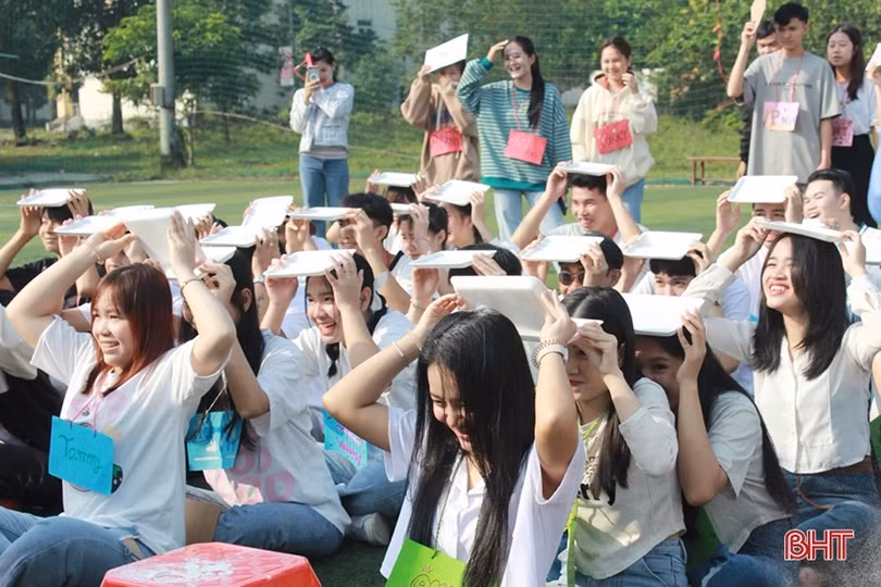 Lưu học sinh ở Hà Tĩnh tổ chức nhiều hoạt động mừng quốc khánh Lào