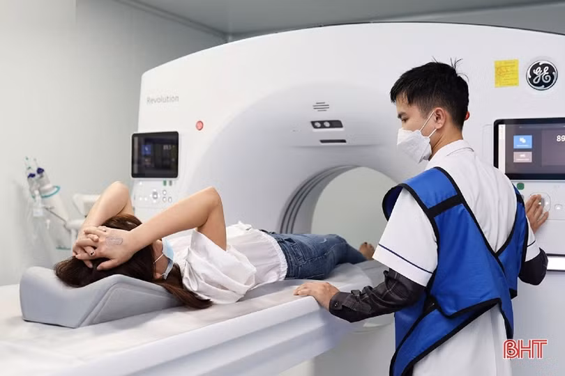 Người bệnh là trung tâm phục vụ của Bệnh viện Đa khoa TTH Hà Tĩnh