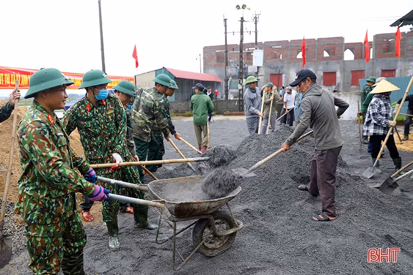 Khởi công nhiều công trình nông thôn mới tại thôn giáo Kỳ Hà