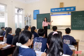 68 giáo viên chờ điều chuyển sau thời gian biệt phái: Người trong cuộc nói gì?!