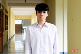 Nam sinh Trường Chuyên Hà Tĩnh ghi danh á khoa Toán quốc gia