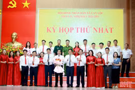 HĐND các phường, xã họp kỳ thứ nhất, bầu các chức danh chủ chốt