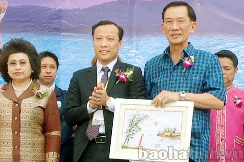 Hà Tĩnh triển lãm hàng hóa chủ lực và quảng bá tiềm năng du lịch ảnh 1