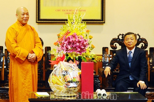 Ban Trị sự Phật giáo tỉnh chúc Tết Đảng bộ và nhân dân Hà Tĩnh ảnh 1