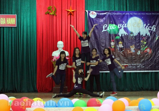 Xuân ấm áp, tươi vui cùng chương trình “Lạc vào cổ tích” ảnh 3