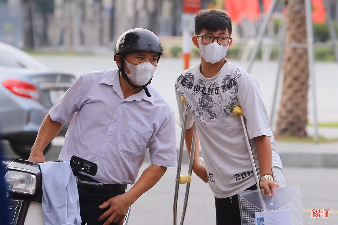 Đồng hành cùng sĩ tử Hà Tĩnh 