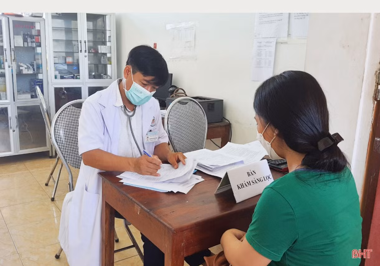 Bác sỹ rời cơ sở y tế công và thách thức về bài toán nhân lực (Bài cuối): Cần thêm những “thỏi nam châm” để “giữ chân” người tài