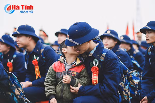 ngam 20 tac pham ha tinh trong toi vao vong binh chon thang