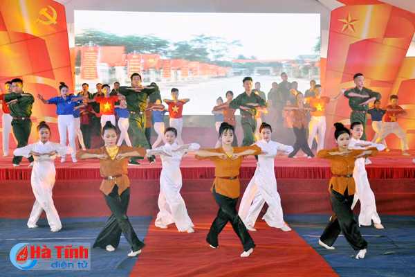 huong khe long trong ky niem 150 nam thanh lap huyen