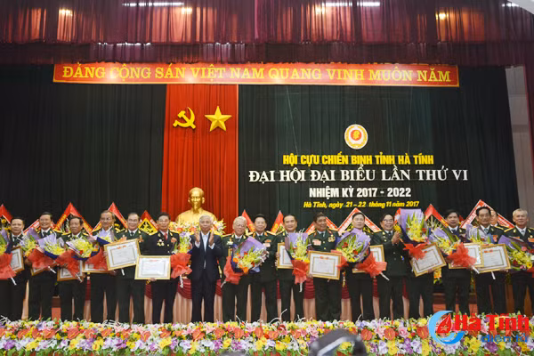 thieu tuong nguyen duc toi lam chu tich hoi cuu chien binh ha tinh