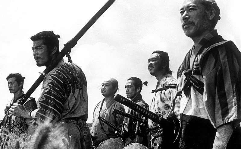 nhung biet doi ngau nhat tren man anh rong