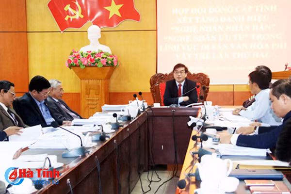 xet de tang danh hieu nghe nhan nhan dan nghe nhan uu tu cho 23 ca nhan