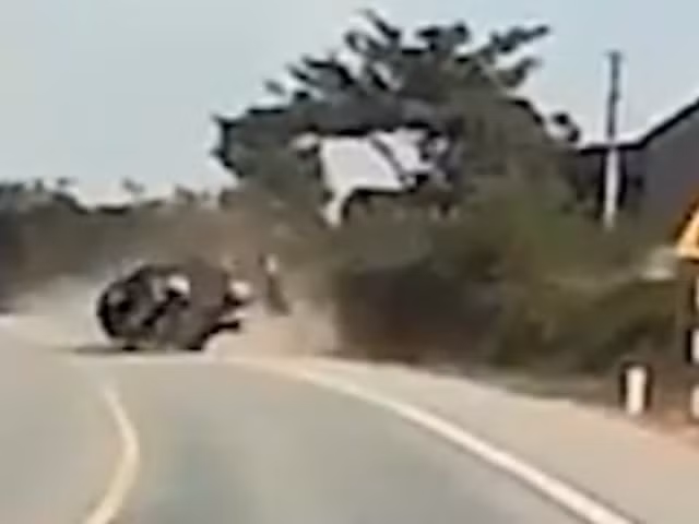 video o to mat lai lat kinh hoang tai khuc cua o ha tinh