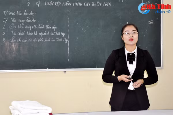 35 giao vien nghe tranh tai hoi giang giao duc nghe nghiep cap tinh