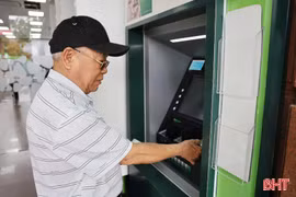 BHXH Hà Tĩnh chi trả gộp 2 tháng lương hưu, trợ cấp trước Tết gần 780 tỷ đồng