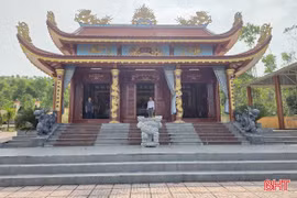 Trạch Lâm Hầu Ngô Phúc Trạch - người có công hộ nước, giúp dân