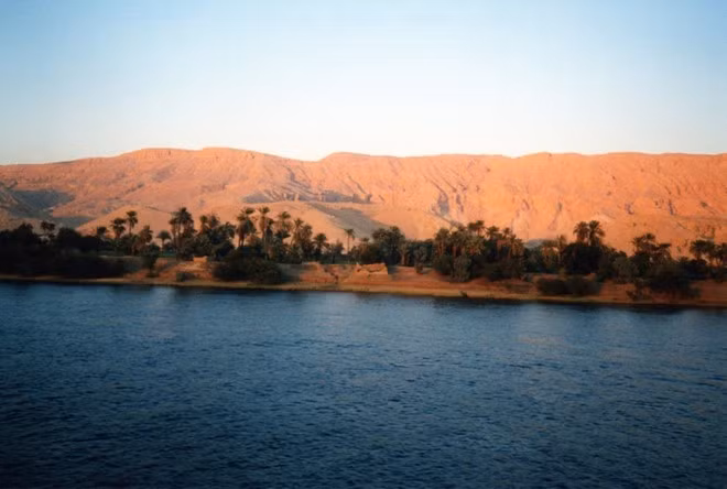 ve dep cua 15 dong song dai nhat the gioi