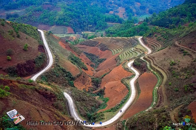 nhung cung duong hop hon phuot thu o cao nguyen da ha giang