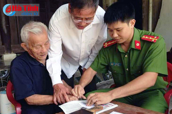 cong an ha tinh cai cach hanh chinh de phuc vu nhan dan