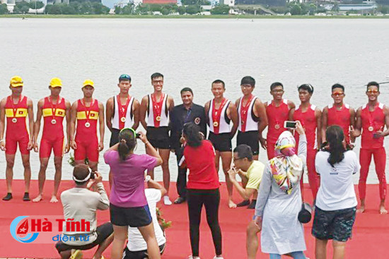 vdv ha tinh gianh hcb giai dua thuyen rowing cup 1 chau a