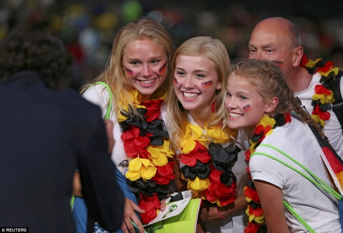 hinh anh an tuong tai le khai mac olympic rio 2016